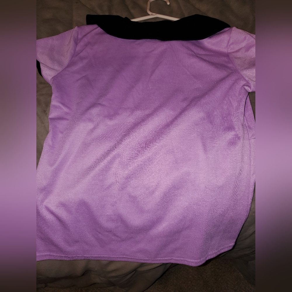 NWT lavender top. Size large. - Picture 3 of 4